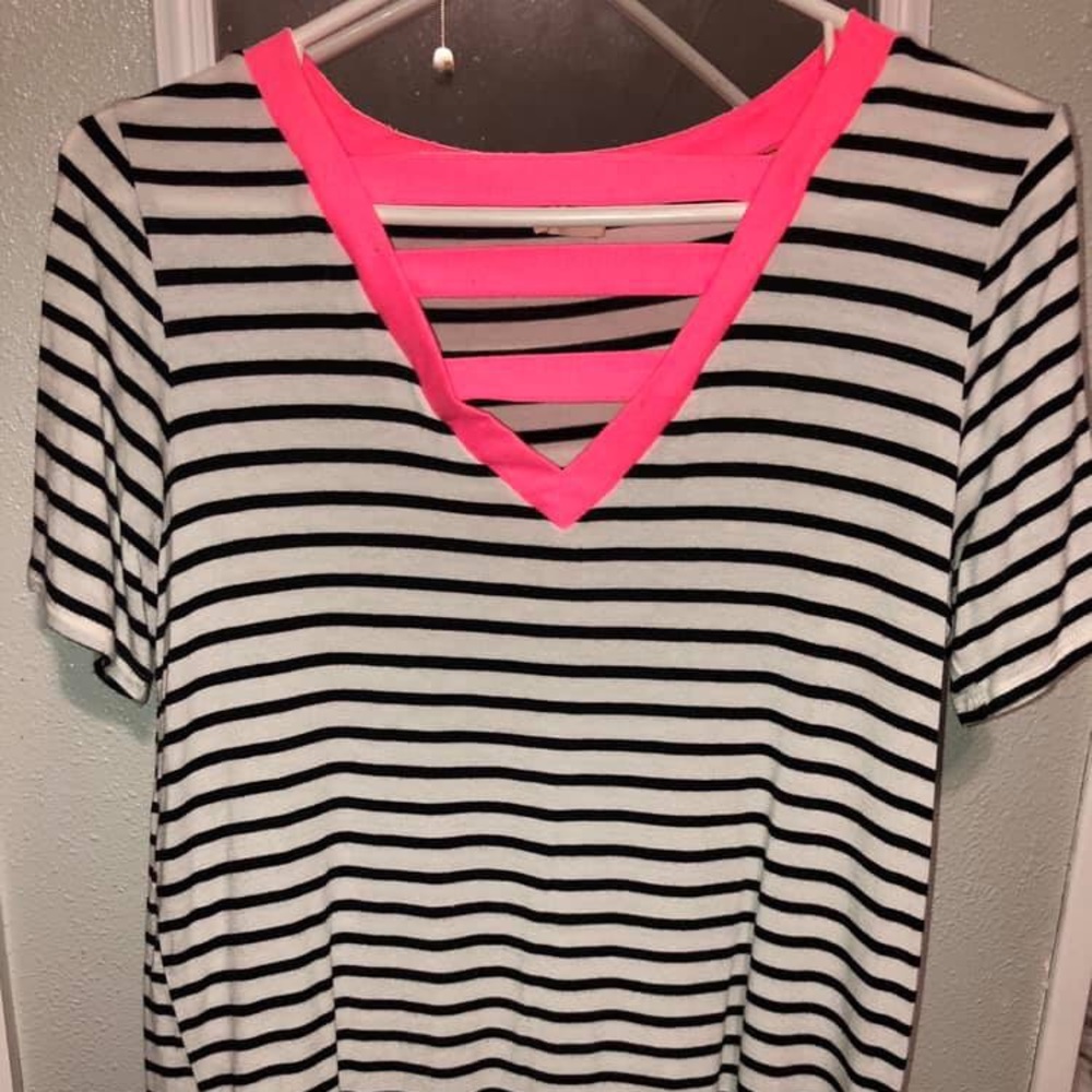 Boutique shirt. Brand new never worn!!